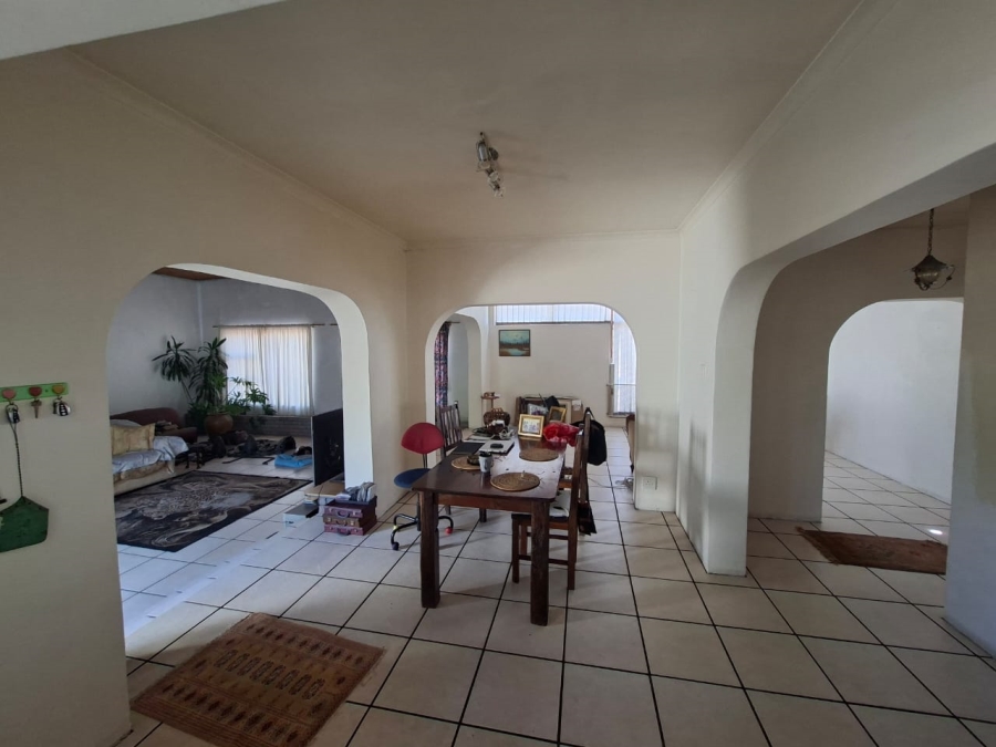 3 Bedroom Property for Sale in Mabille Park Western Cape